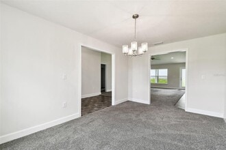 360 Cimarron Ct in Kissimmee, FL - Building Photo - Building Photo