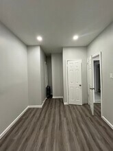 122 Bergen Ave, Unit 1 in Jersey City, NJ - Building Photo - Building Photo