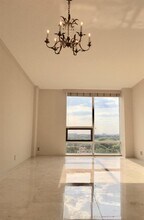 5110 San Felipe St in Houston, TX - Building Photo - Building Photo