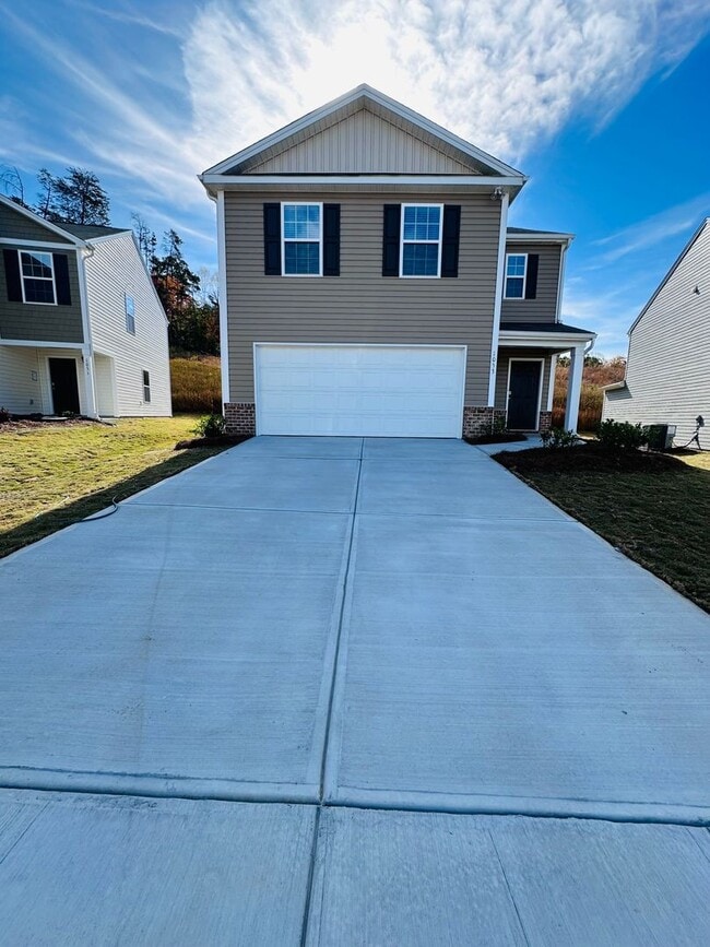 property at 1053 20th Ave Loop SE