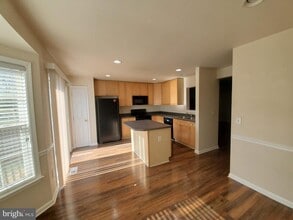 10 Lopez Dr in Martinsburg, WV - Building Photo - Building Photo