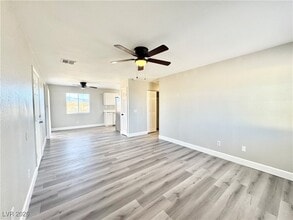 1960 Haiwee St in Pahrump, NV - Building Photo - Building Photo