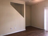 136 Waterstone Ln photo'