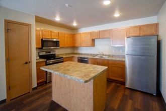 Pineview Park Apartments in Sheboygan Falls, WI - Building Photo - Building Photo