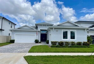 8486 Ivy Stark Blvd in Wesley Chapel, FL - Building Photo