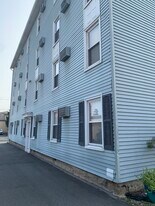13 Park Pl in Naugatuck, CT - Building Photo