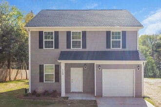 519 Granby Cir in Charlotte, NC - Foto de edificio - Building Photo