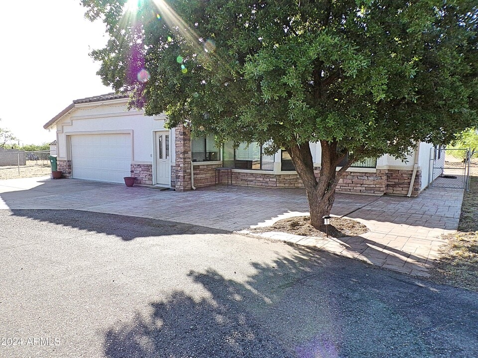5529 S Sioux Ave in Sierra Vista, AZ - Building Photo