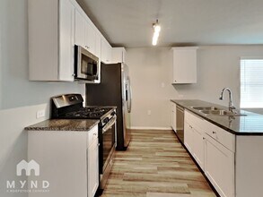 31575 Bard Ln in Bulverde, TX - Building Photo - Building Photo