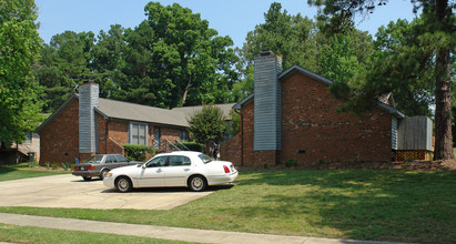 4704 Matt Dr in Raleigh, NC - Building Photo - Building Photo