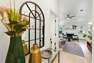14510 Oliphant St in Austin, TX - Building Photo - Building Photo