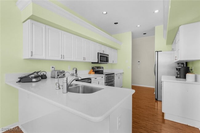 property at 258 Monterey Dr