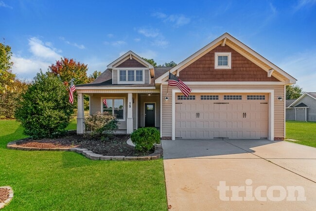 property at 15 Fairfax Dr