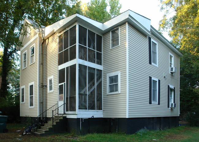 804 Lancaster St in Durham, NC - Building Photo - Building Photo