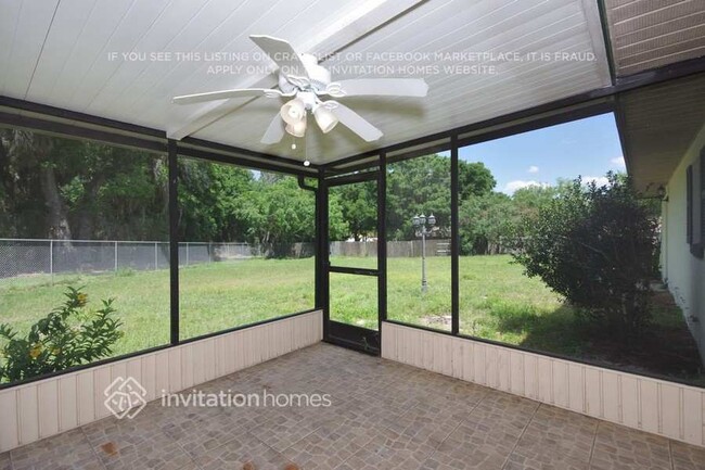 1904 High Glen Ct N in Lakeland, FL - Building Photo - Building Photo