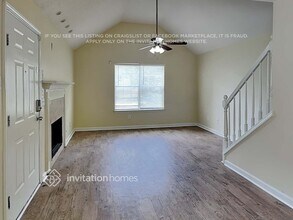 1384 Camrose Ct in Douglasville, GA - Foto de edificio - Building Photo