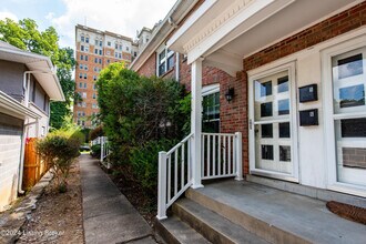 2159 Bonnycastle Ave-Unit -5 in Louisville, KY - Building Photo - Building Photo