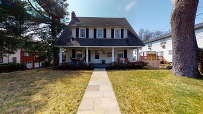 property at 426 Courtland Ave