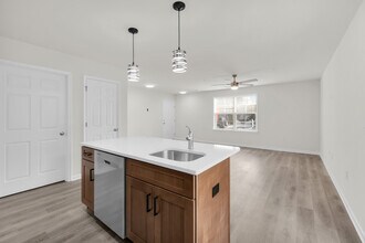 1513 Maple St in Bethlehem, PA - Foto de edificio - Building Photo