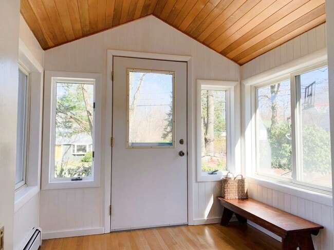 1 Balfour St in Lexington, MA - Building Photo - Building Photo