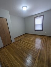 40 Harding Pl, Unit 2 in New Haven, CT - Building Photo - Building Photo