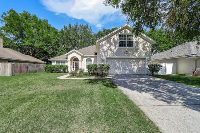 property at 1704 Dartmoor Ln
