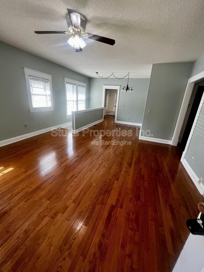 209 Mattielou St in Florence, AL - Building Photo - Building Photo