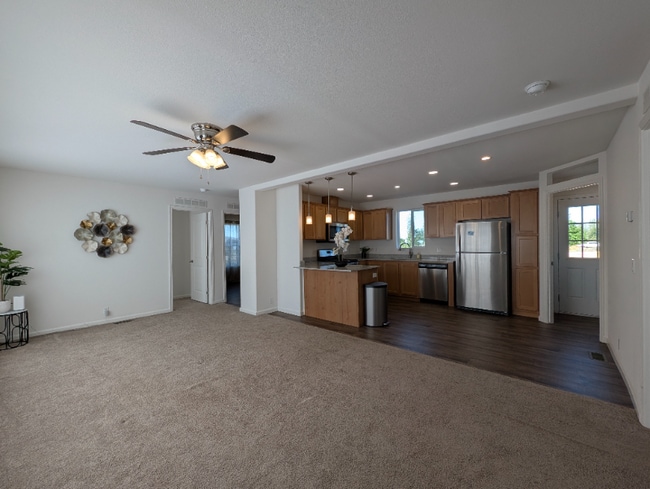 5969 Sawmill Rd in Paradise, CA - Building Photo - Building Photo