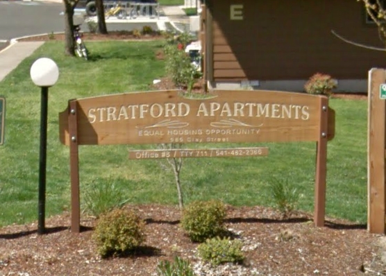 Stratford Apartments in Ashland, OR - Building Photo - Building Photo