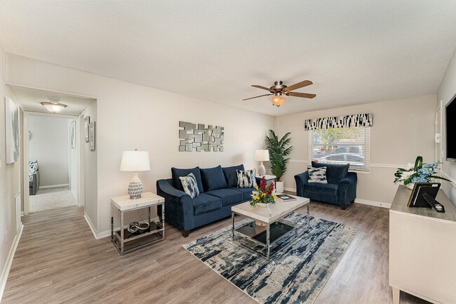 The Park at Verona New in Lakeland, FL - Building Photo - Building Photo