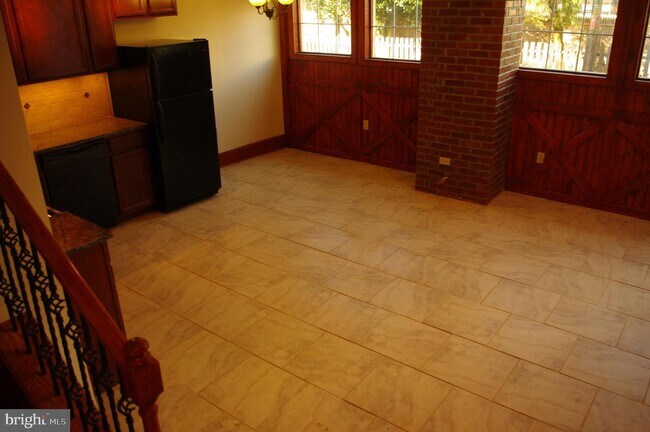 308 S Church St-Unit -13 in West Chester, PA - Building Photo - Building Photo