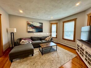 45 Bowen Ave, Unit 1 in Medford, MA - Building Photo - Building Photo