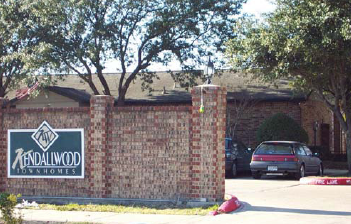 Kendalwood in Garland, TX - Foto de edificio - Building Photo