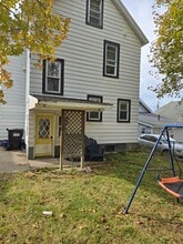 128 Dale St in Syracuse, NY - Building Photo - Building Photo