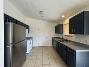 10486 Typhoon Ave in Yuma, AZ - Building Photo - Building Photo