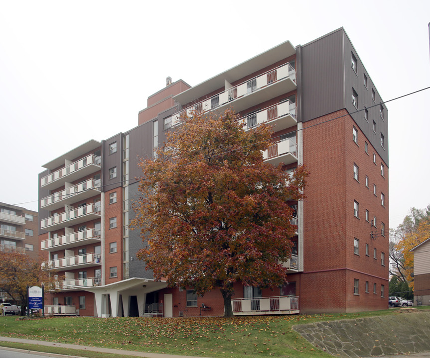 Birchwood in Hamilton, ON - Building Photo