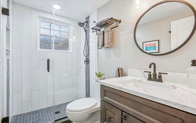 654 S Lincoln St, Unit 654 S in Denver, CO - Foto de edificio - Building Photo