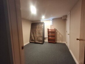 829 NW Market St in Seattle, WA - Building Photo - Building Photo