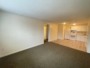 181 Loudon Rd in Concord, NH - Building Photo - Building Photo