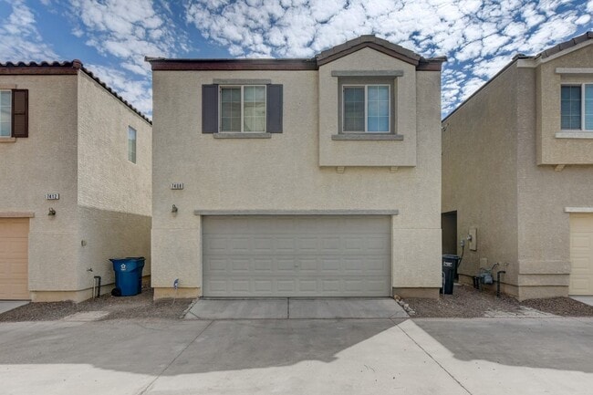 7408 Dashing Ct in Las Vegas, NV - Building Photo - Building Photo