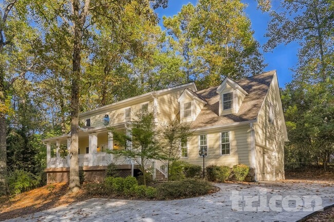 4919 Post Oak Tritt Rd in Roswell, GA - Building Photo - Building Photo