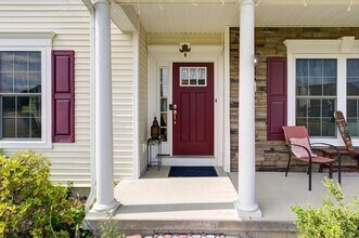 65 Haywood Ln in Rensselaer, NY - Building Photo - Building Photo