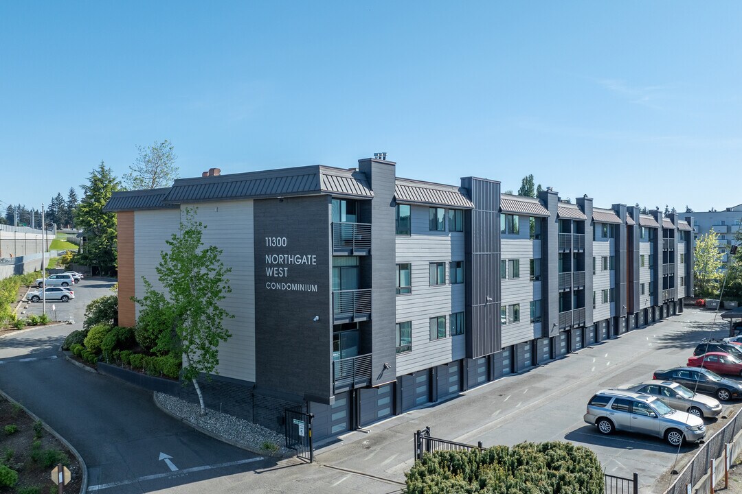 Northgate West in Seattle, WA - Foto de edificio