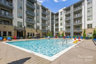 145 New Bern St, Unit A3 in Charlotte, NC - Building Photo