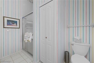 24750 Pennyroyal Dr in Bonita Springs, FL - Foto de edificio - Building Photo