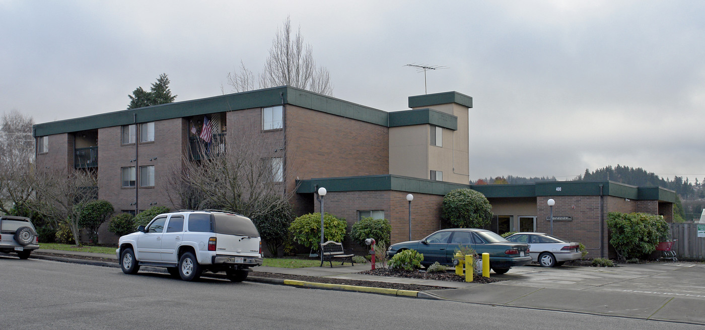 Rainier View Apartments in Puyallup, WA - Building Photo