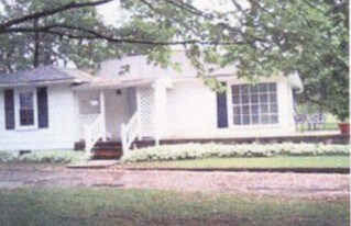 4200 E Wing Rd in Mt. Pleasant, MI - Building Photo