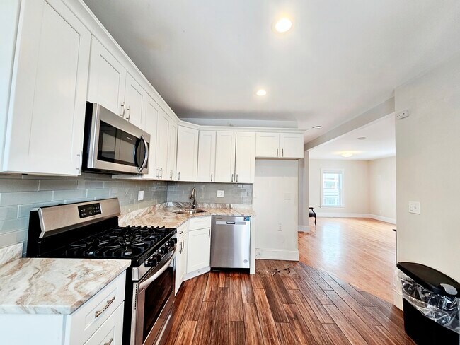 property at 24 Mansfield St