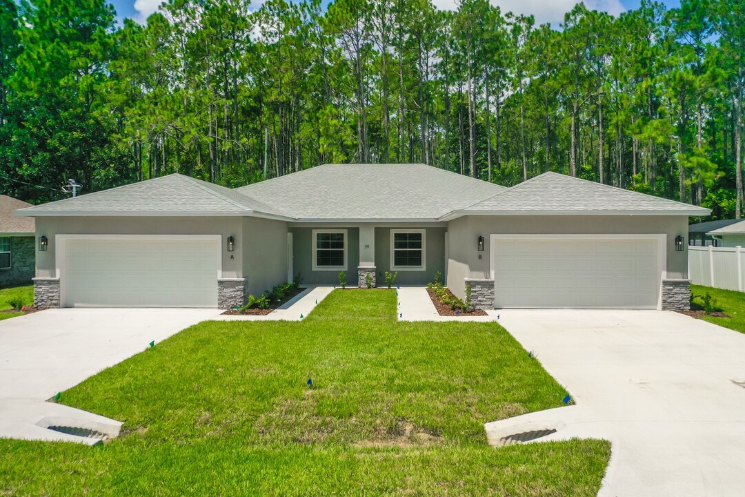 39 Karas Trail in Palm Coast, FL - Building Photo