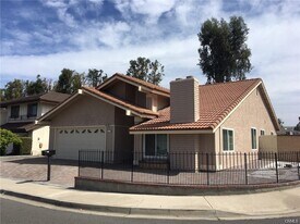 2 Farragut in Irvine, CA - Building Photo